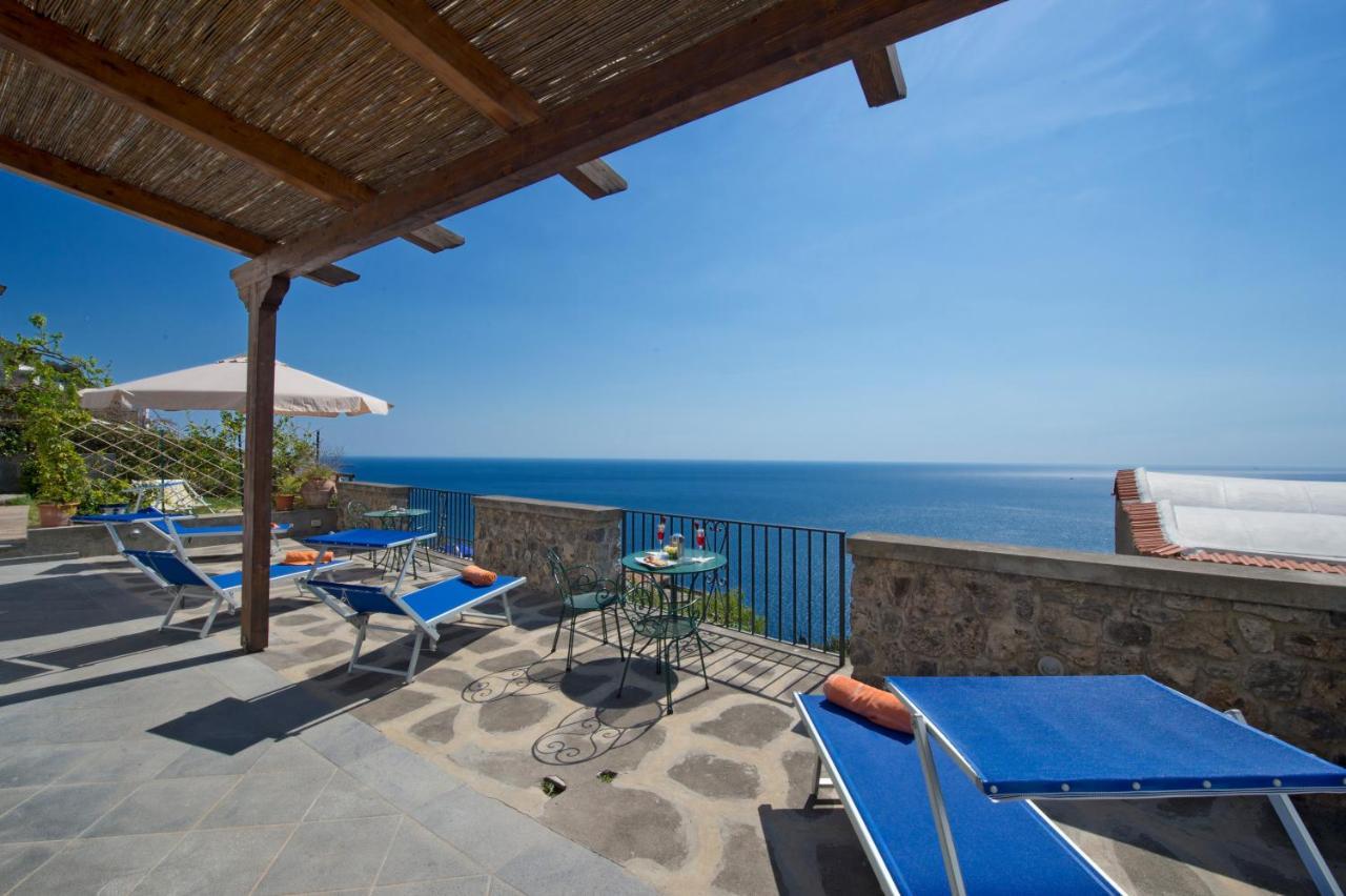 Two-Bedroom House Terrace Sea View