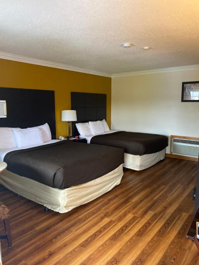 Standard Double Room 2 Double Beds Non-Smoking