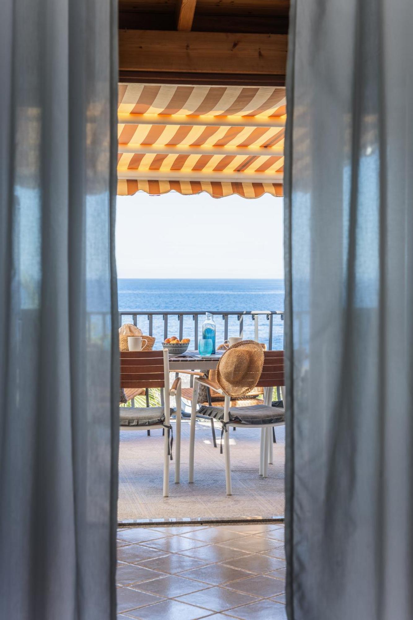 Monolocale con Vista Mare