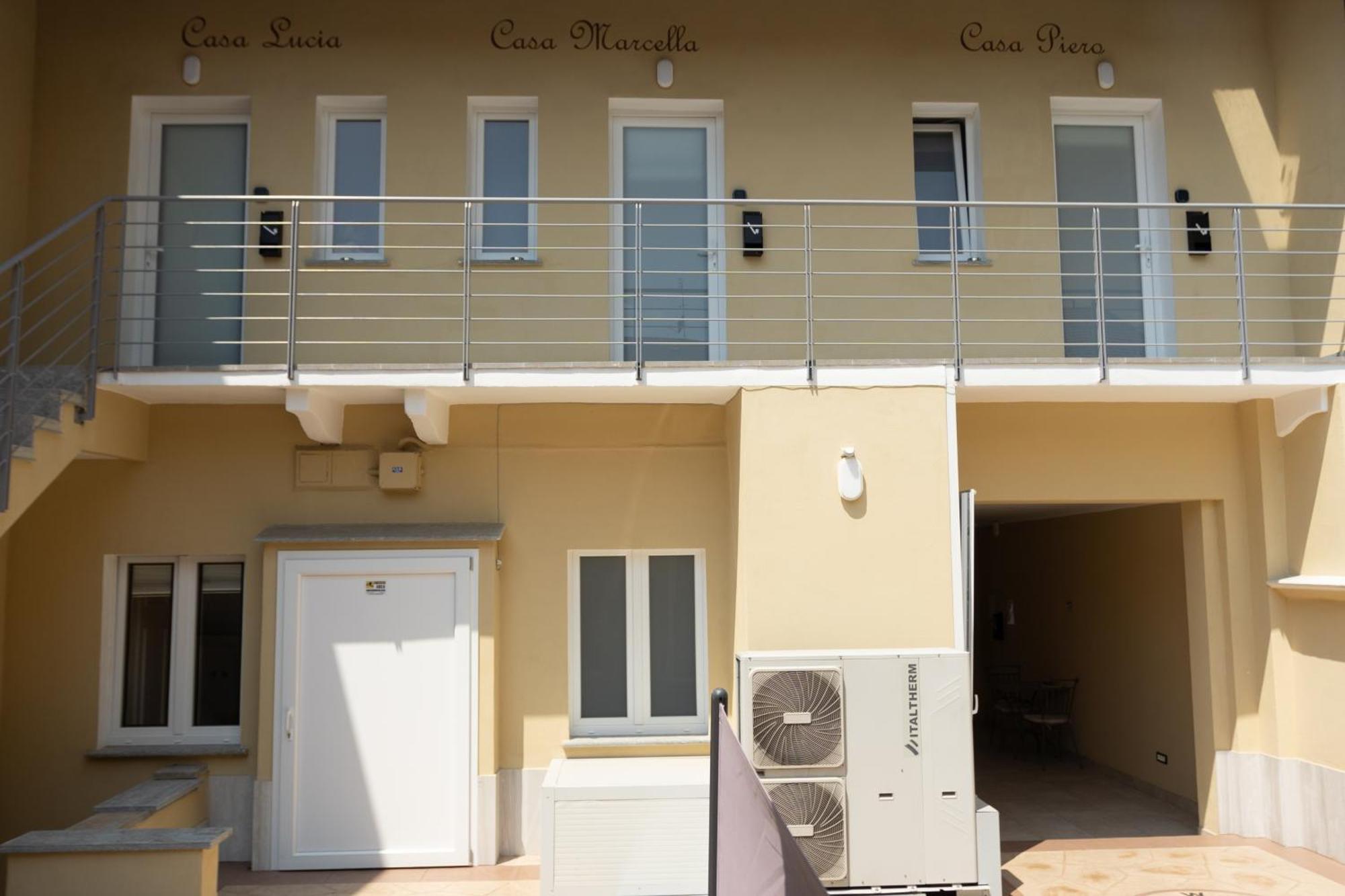 One-Bedroom House,1683934983:JPEG