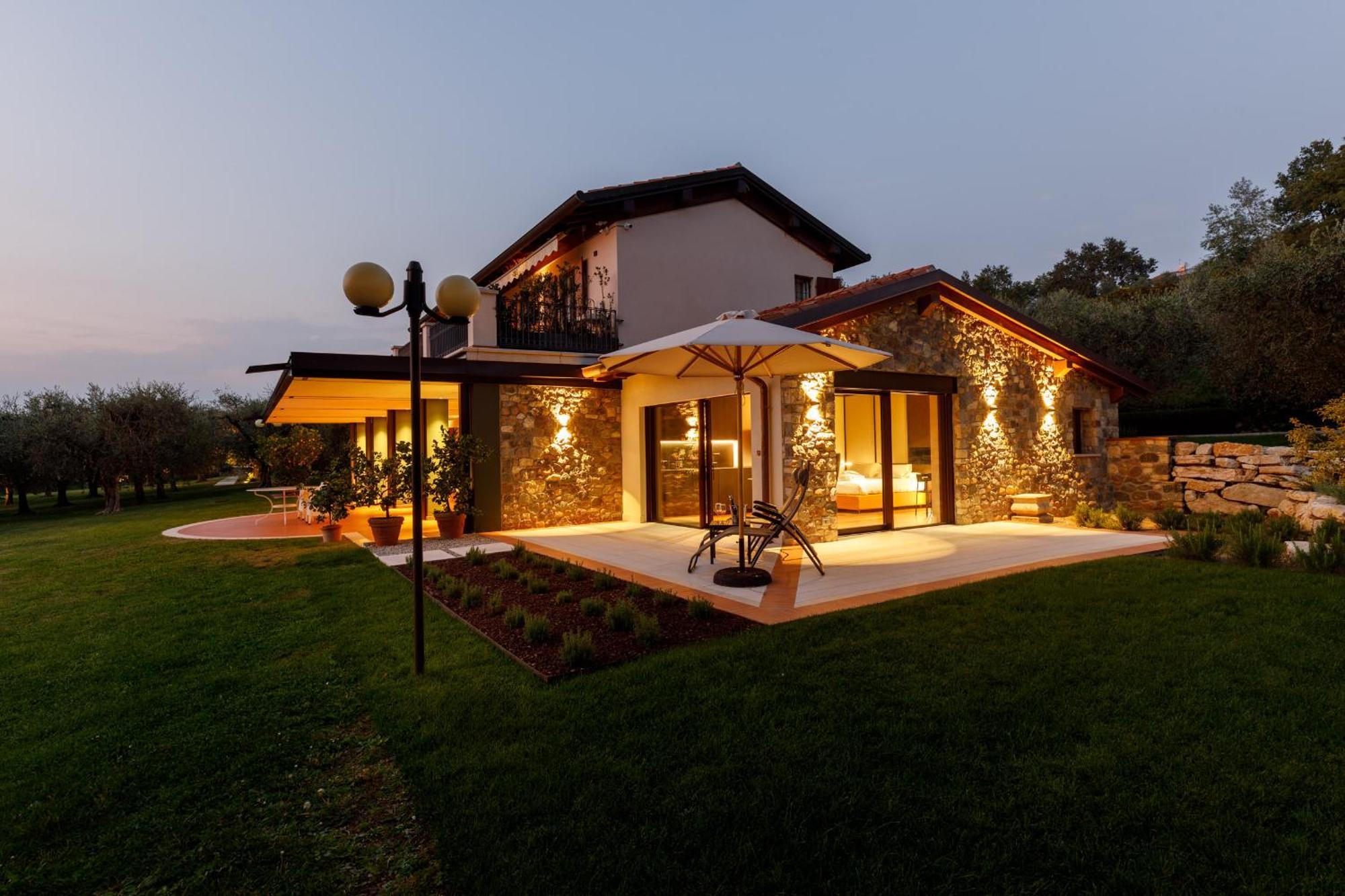 Suite with Patio and Garden View