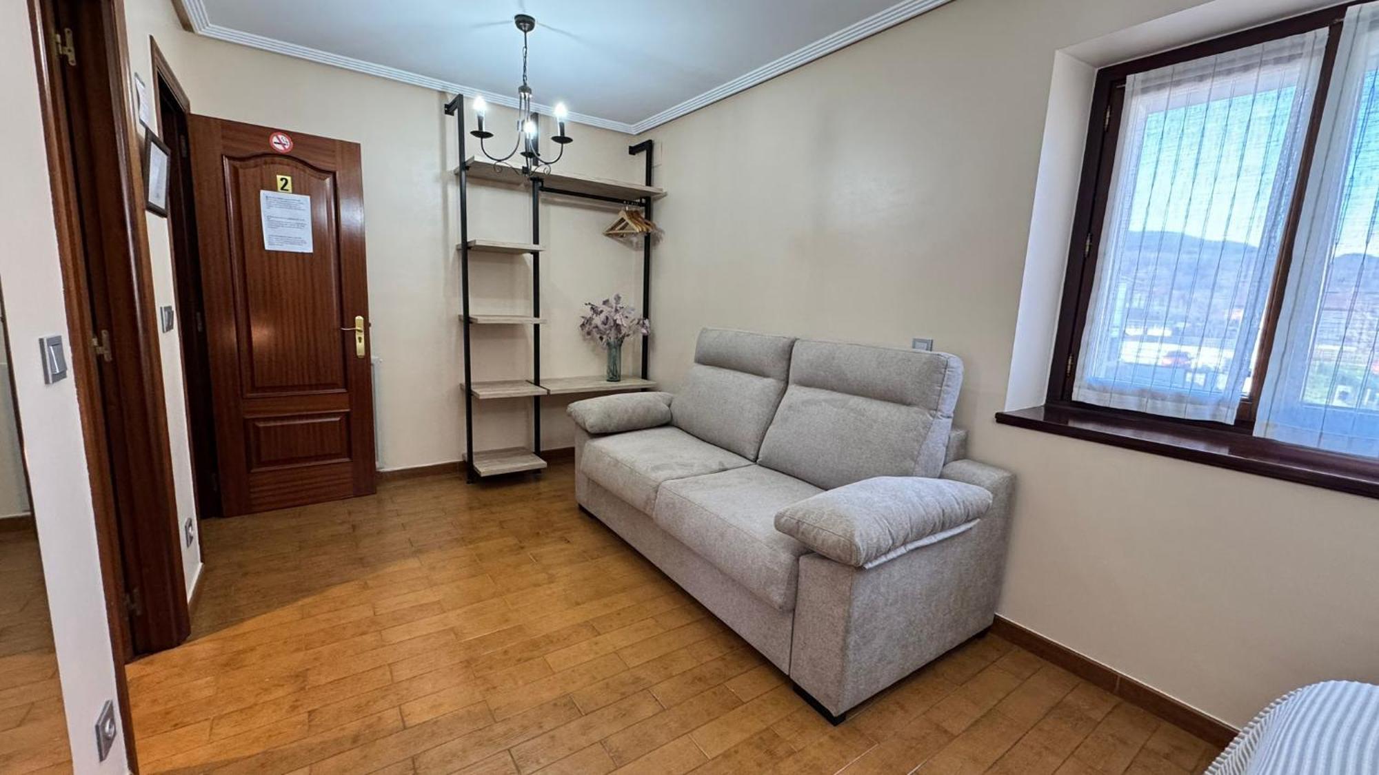 Triple Room Private Bathroom