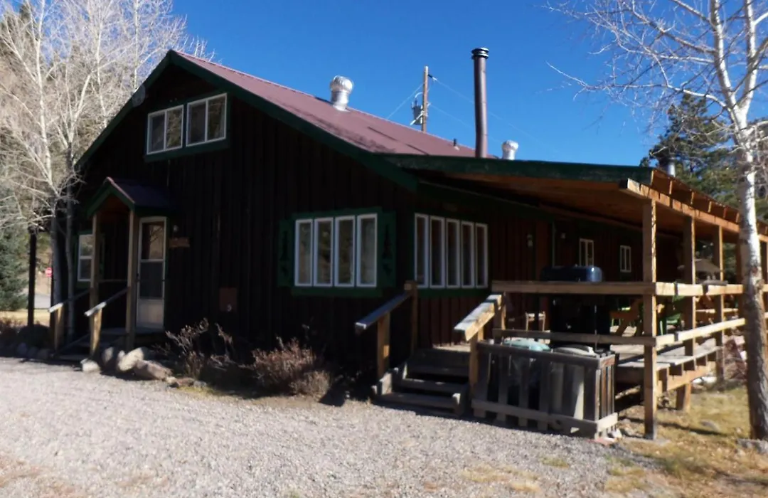 Riverbend Resort-1