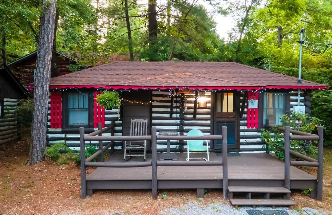 Log Cabin Motor Court-1