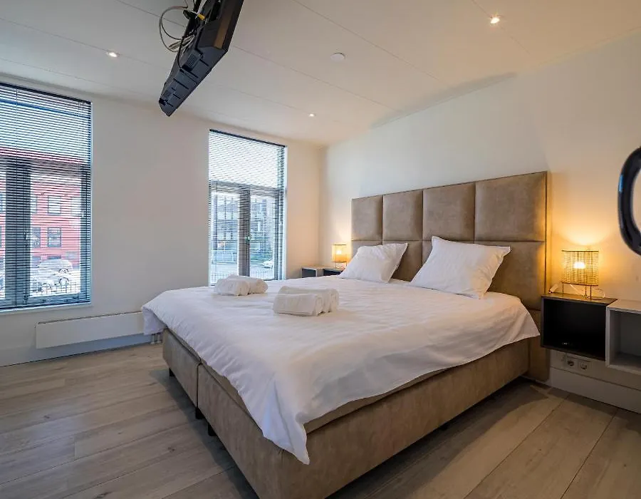 Luxury City Home Alkmaar nearby Amsterdam.-1