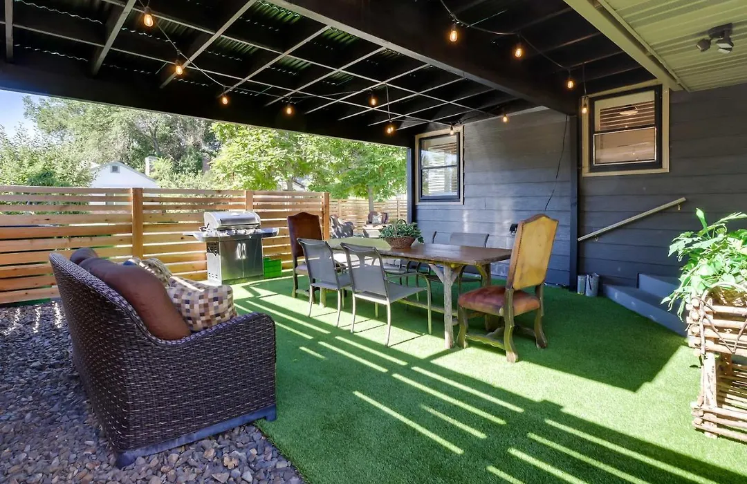 Game Room & Putting Green: Reno Home!-1