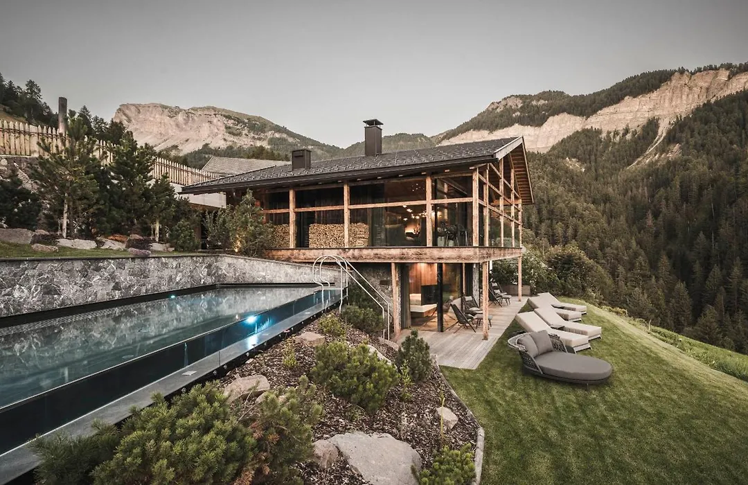 Luxury Chalet Vilaiet-1