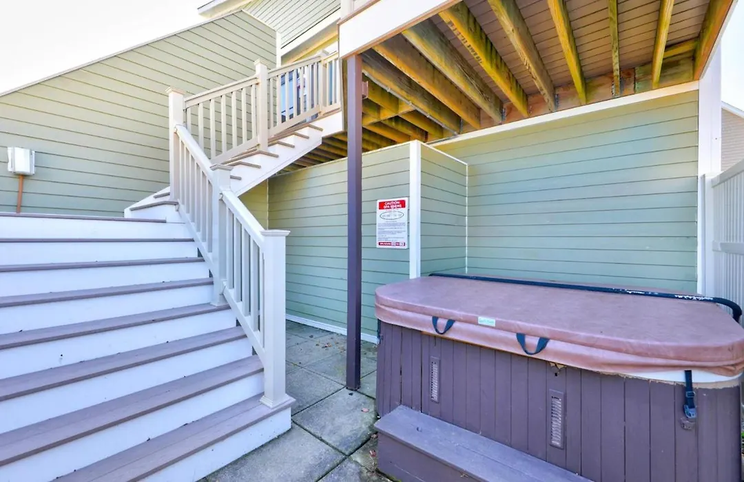 Lighthouse Point Villas-1