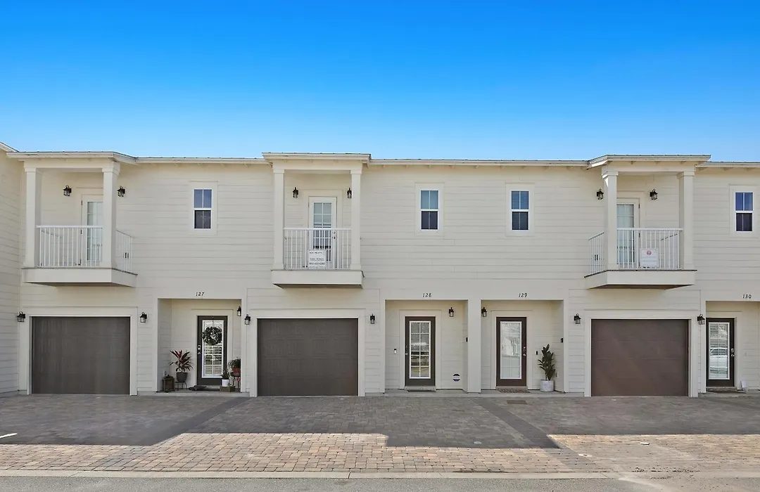 Crystal Beach Townhomes-1