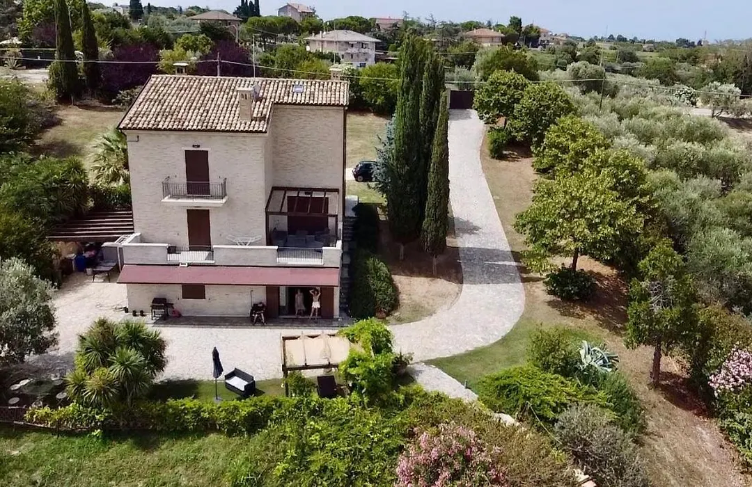 Villa Azzurra-1