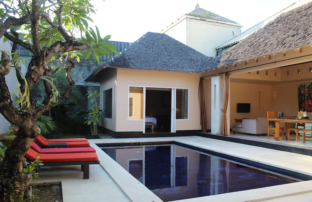 Kamuela Villas Seminyak-1