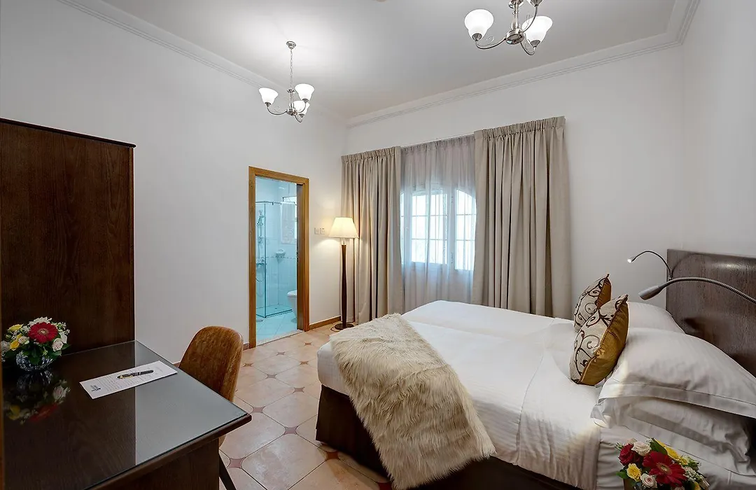 J5 Four Bedroom Villa Holiday Home In Mirdif-1