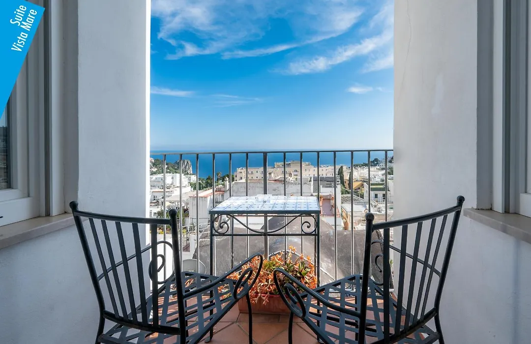 Casa Leucosia Suites-1