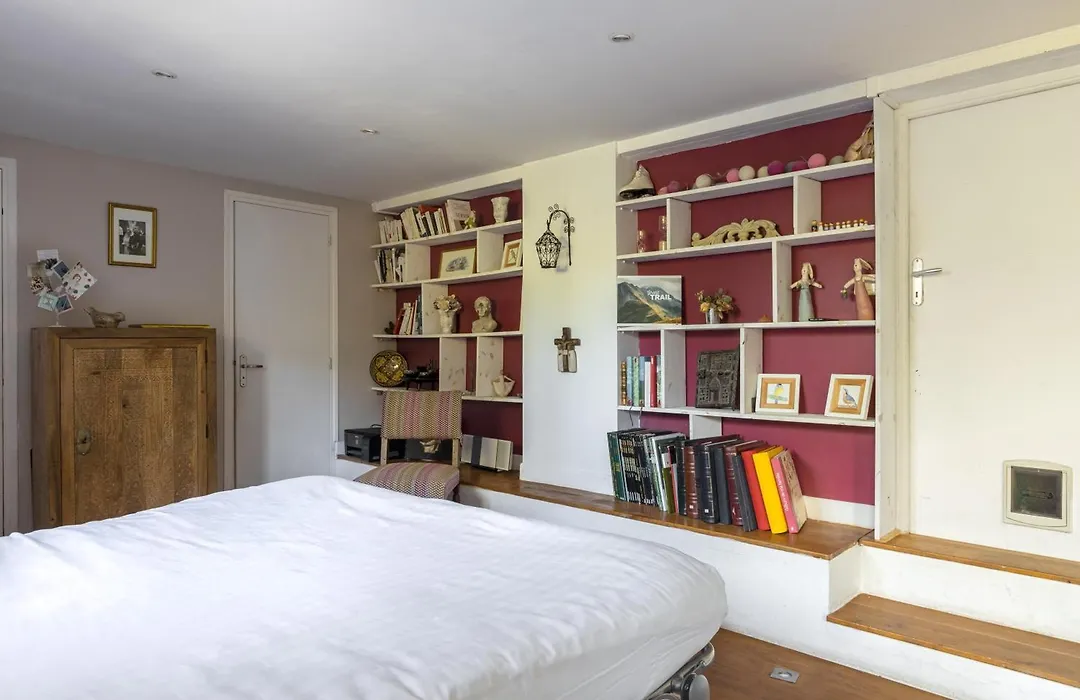 Veeve - Family Home In Issy-Les-Moulineaux-1