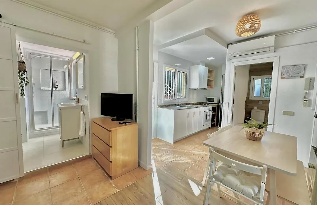 Casa Independiente-Garden-Views-2 Bedrooms-1