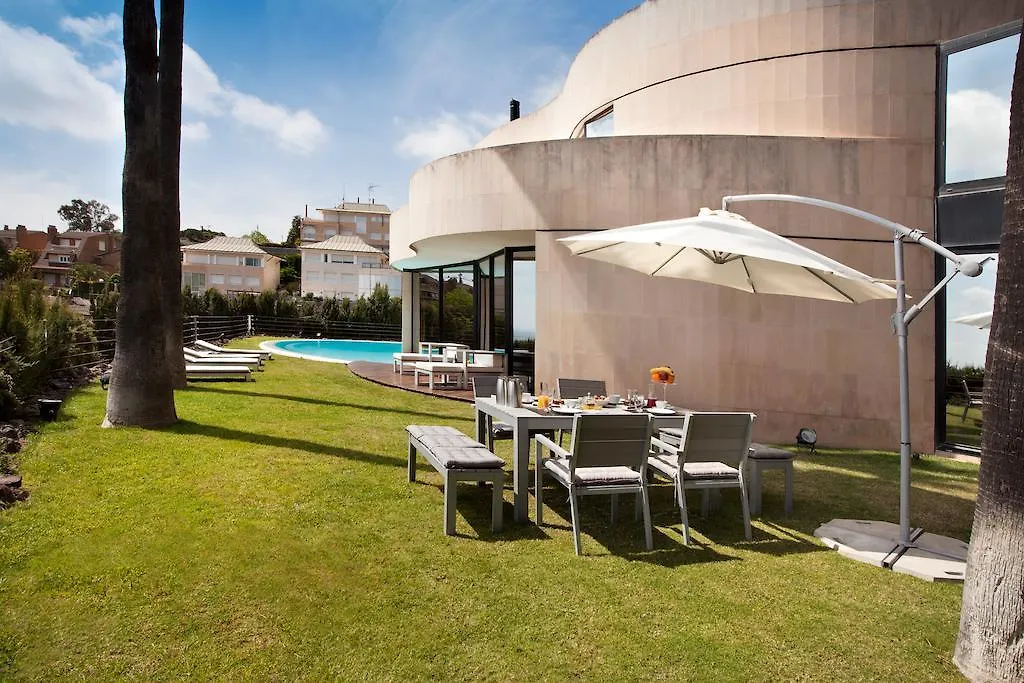 Villa Rock-1