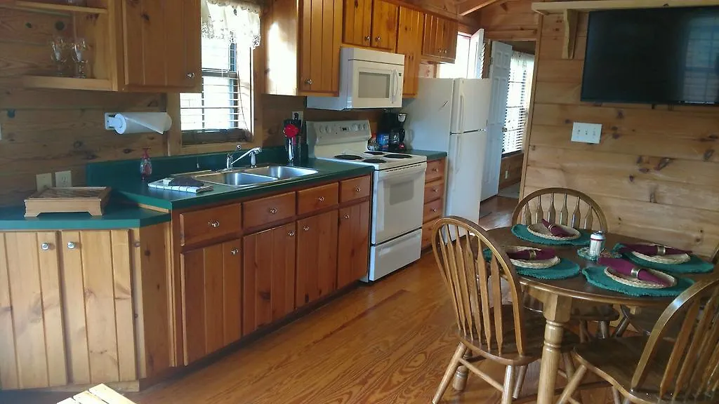 Riverside Log Cabins-1