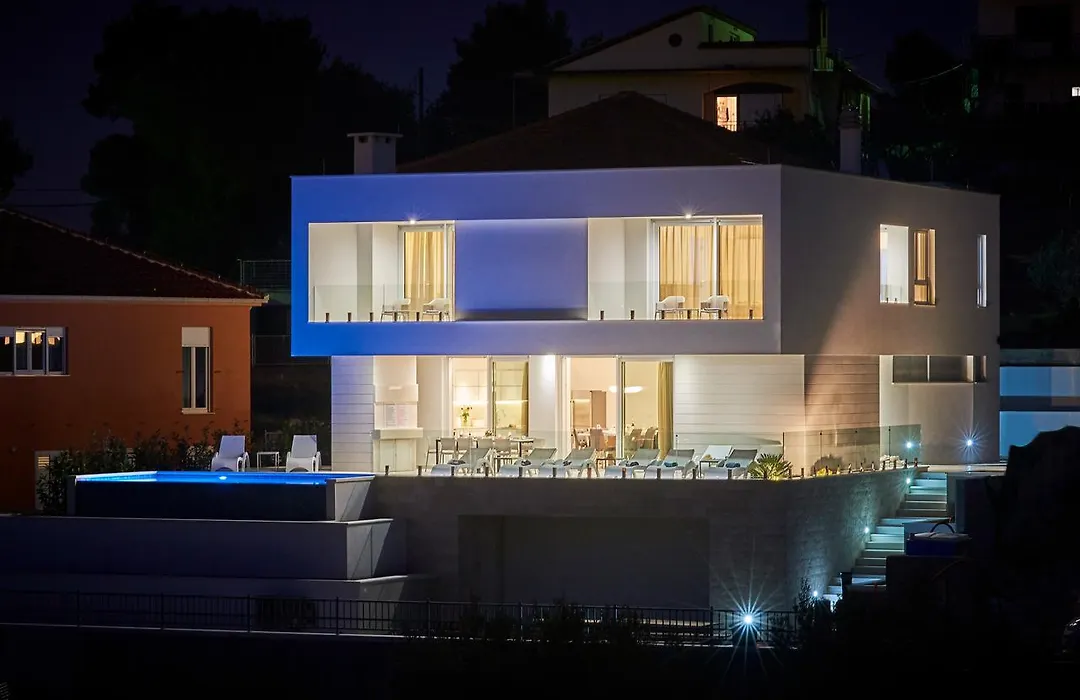 Villa Trogir-1