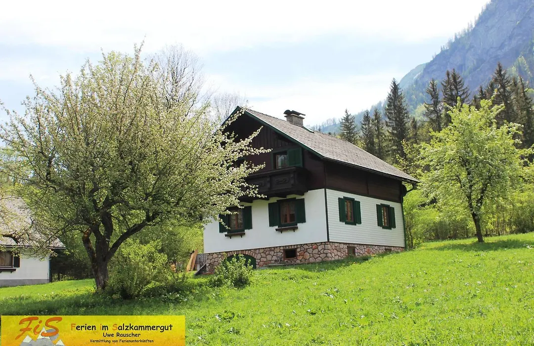 Haus Seeruhe - direkt am Grundlsee-1