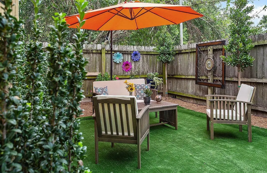 Modern Victorian House With Relaxing Courtyard - Near Fq-1