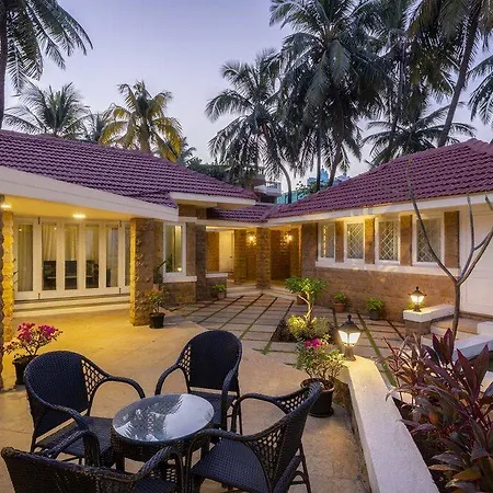 Ama Stays & Trails, Beach House Madh Island-2