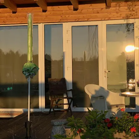 Tiny House Oder Ferienwohnung Auf Der Sunset Marina-2