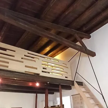 Palermo Holiday Studio-3