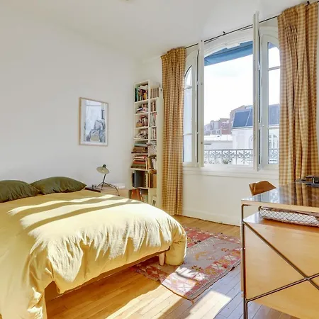 Comfortable House With Terrace For 5 People By Wee-2