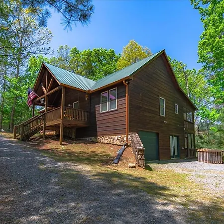 Dragons Den Cabin Inside Resort With Amenities-3