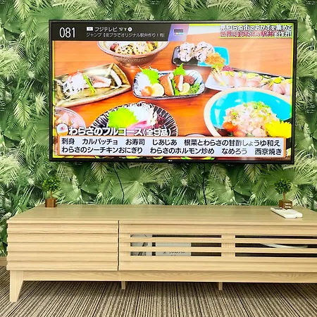 Family House 龍 New Open 全新4室一厅别墅 2浴室2卫生间 全卧室超大双人床 最大接待10位房客-2