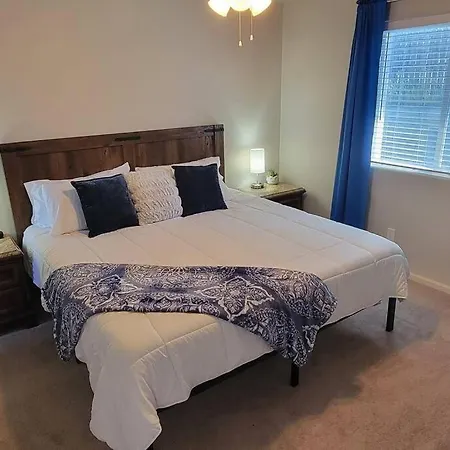 3 Bed 2.5 Bath Smart Home With Rv Parking-3