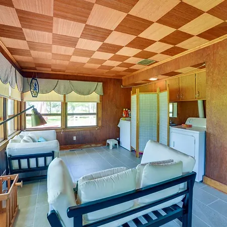 Fifties Beaufort Home W/ Patio, On Newport River!-3