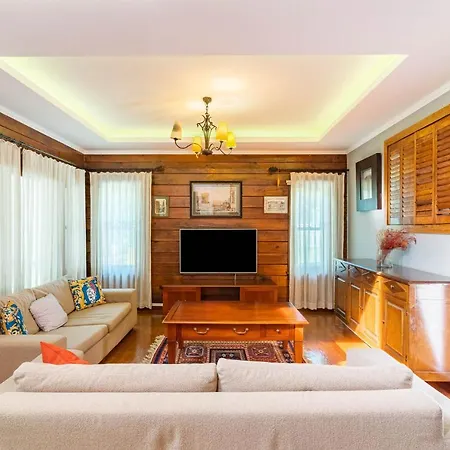 Very Special Villa 6 Bdr Great For Family Reunions-3