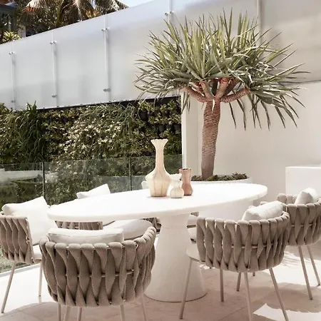 Cove House-3