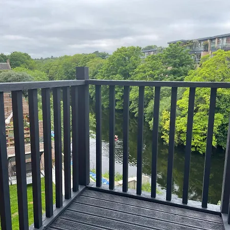 Serene Riverside Villa - Hidden Gem In Dublin City-3