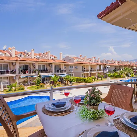 Sunset Beach Resort Aqua Lettings-3
