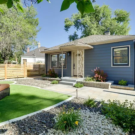 Game Room & Putting Green: Reno Home!-3
