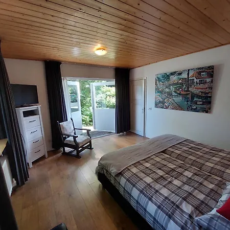 Giethoorn Lodge-3