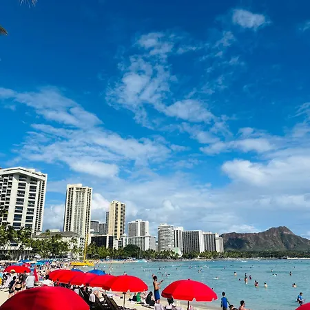Royal Kuhio 2302 - Spacious Studio With Stunning Mountain Views In The Heart Of Waikiki!-3