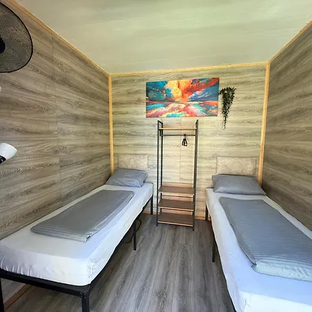 EASY Lodges Berlin-3