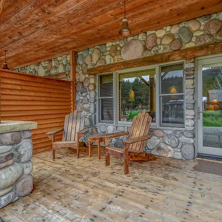 Rainbow Ranch Lodge-3