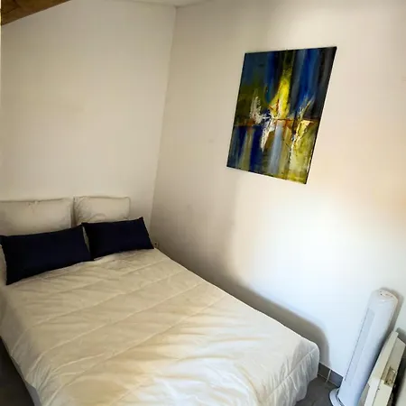 Jolie maisonnette à proximité de toutes commodités-2