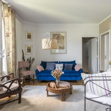 Veeve - Family Home In Issy-Les-Moulineaux-3