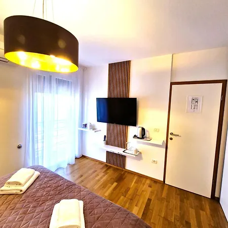 Rooms Hana Rovinj-3