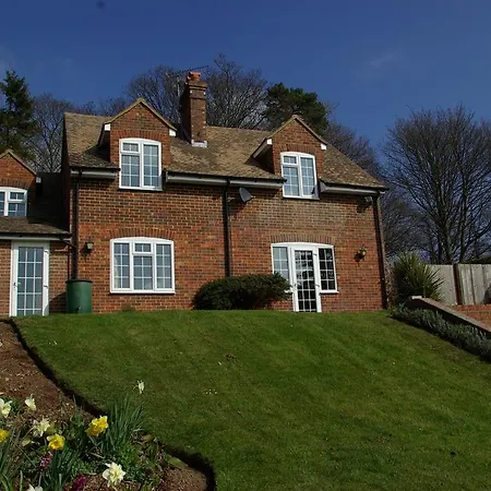 Leeds Castle Holiday Cottages-3