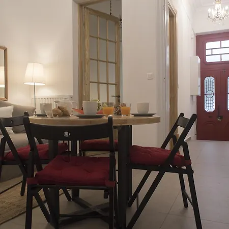 Athenian Neoclassical Apartment-3