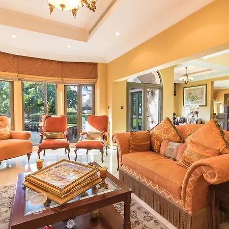 Yanjoon Holiday Homes - Palm Jumeirah Frond A Villas-3