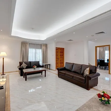 J5 Four Bedroom Villa Holiday Home In Mirdif-2