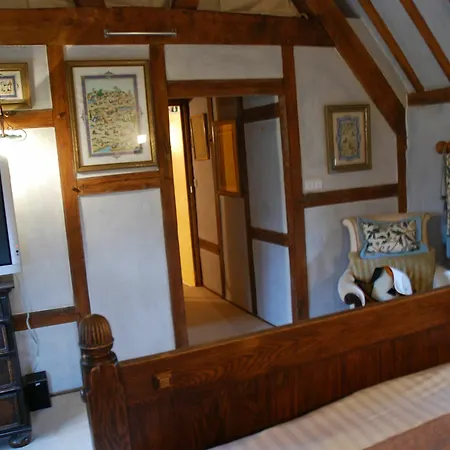 Meadow Cottage Guest House-2