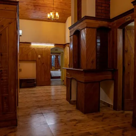 Jjs Cottages-2
